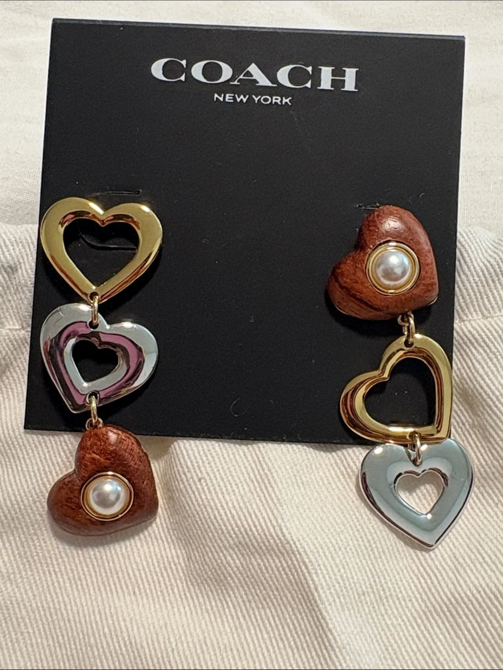 SOLD COACH NWT Dangle Heart Tricolor Earrings With Dustbag - Picture 2 of 6